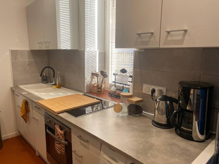 Appartement A Deux Pas Des Grands Buffets - Cosy T2 Climatise à Narbonne Extérieur photo